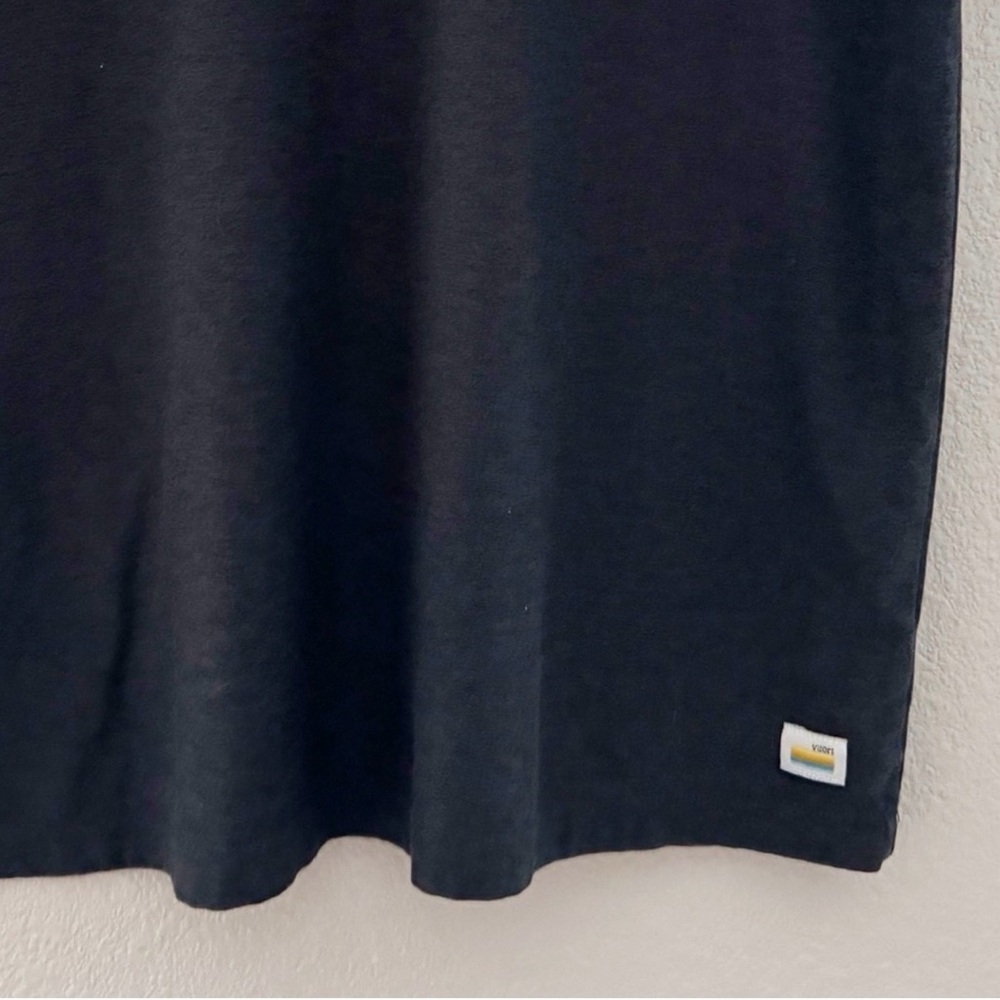 Vuori Strato Tech Polo Shirt Henley Med Black Short Sleeve Classic Casual Golf - Picture 9 of 10